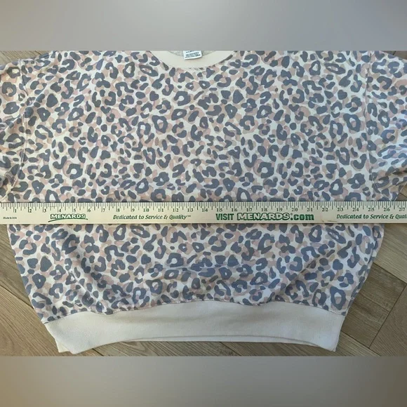 VS Pink, Leopard Print Sweatshirt size Small. - Picture 4 of 4